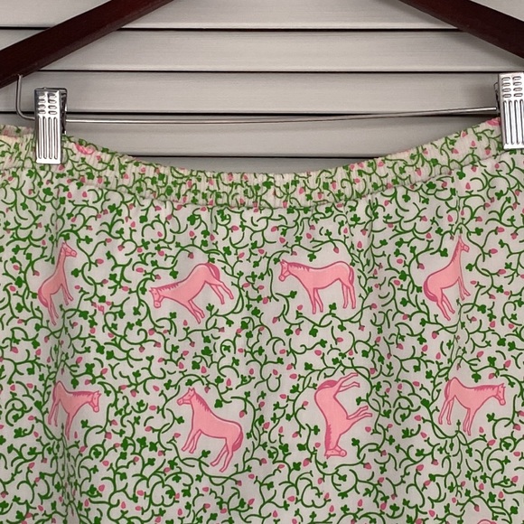 VTG. The Vested Gentress Hand-screen Print. Pink Horses with green vines. Small - Picture 6 of 15